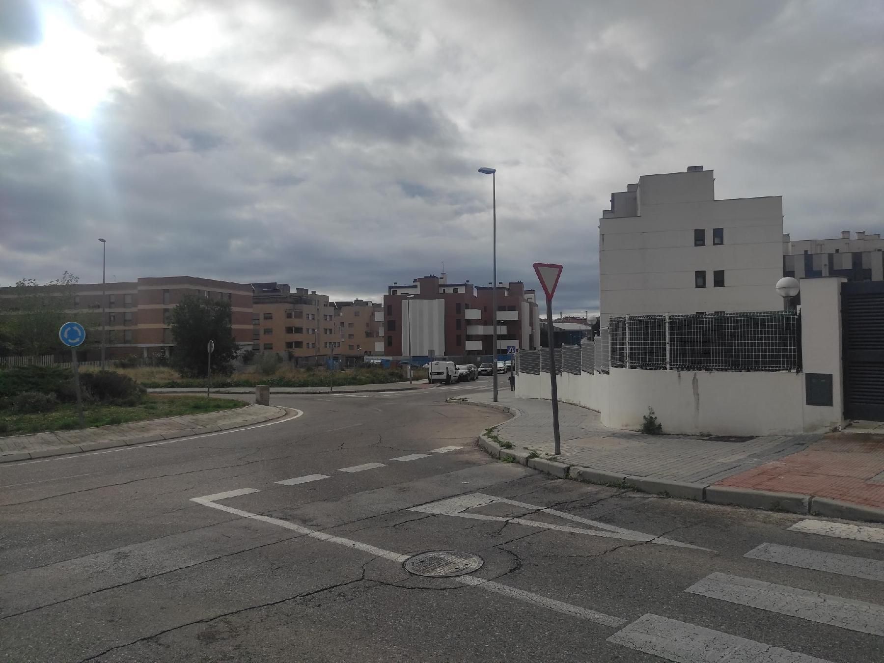 Exterior view of Garage for sale in Valdemoro
