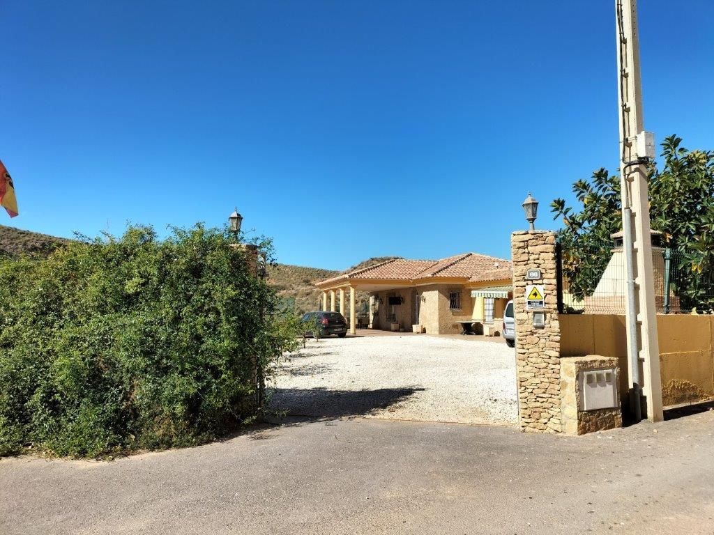 Exterior view of House or chalet for sale in Antas  with Air Conditioner, Private garden and Terrace