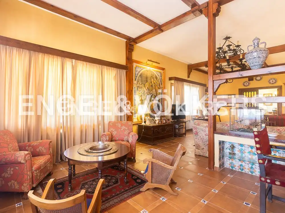 Casa rústica con piscina en venta en Requena, imagen 16