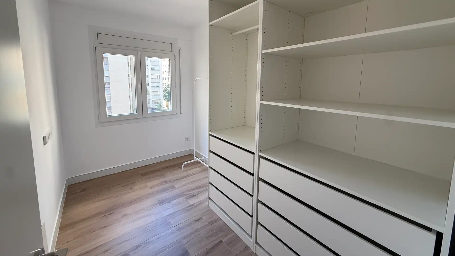 Schlafzimmer von Wohnung zum Verkauf in Reus mit Klimaanlage und Heizung