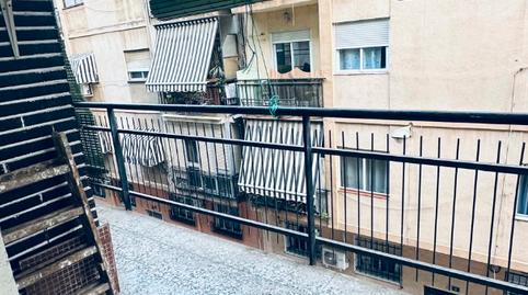 Foto 2 de Piso en venta en Calle Rosalía de Castro, 21, Los Ángeles, Alicante / Alacant