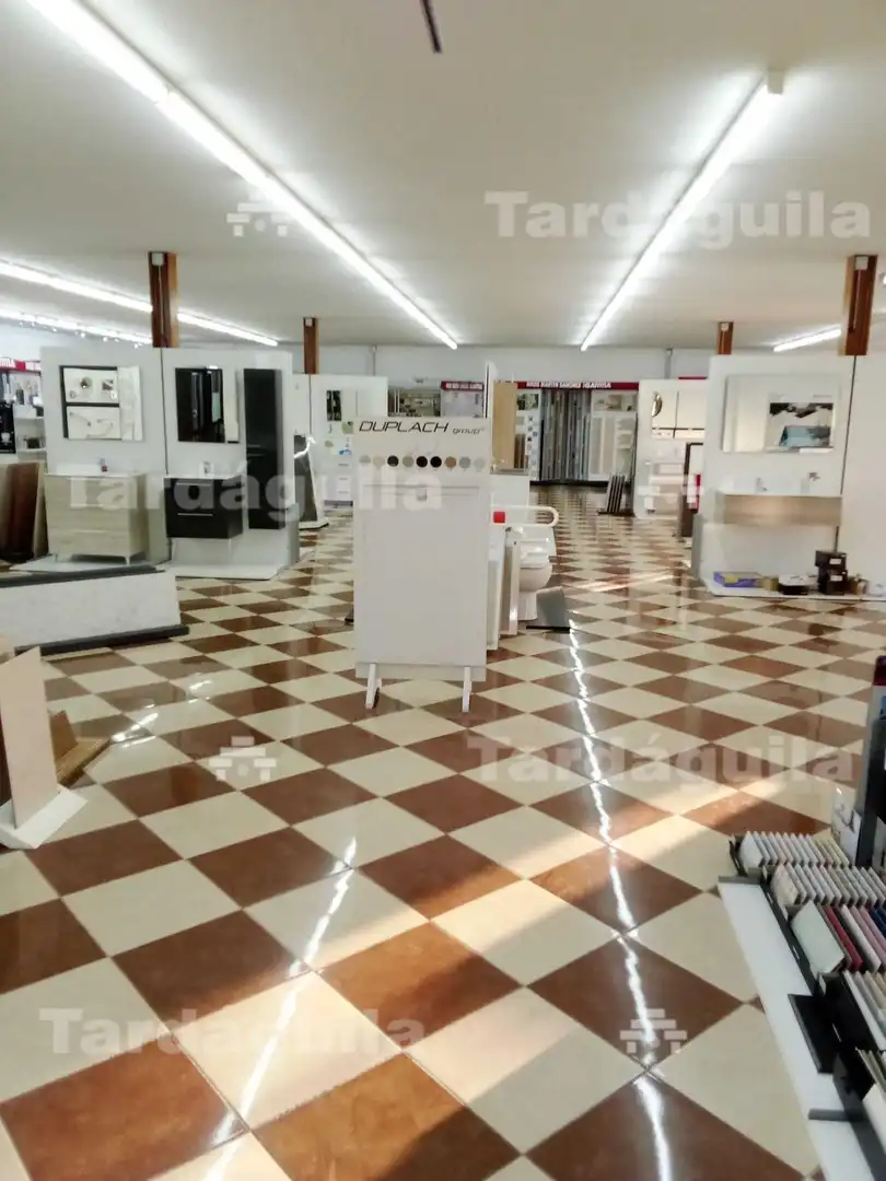 Fabrikhallen zum Verkauf in Sancti-Spíritus (Salamanca)
