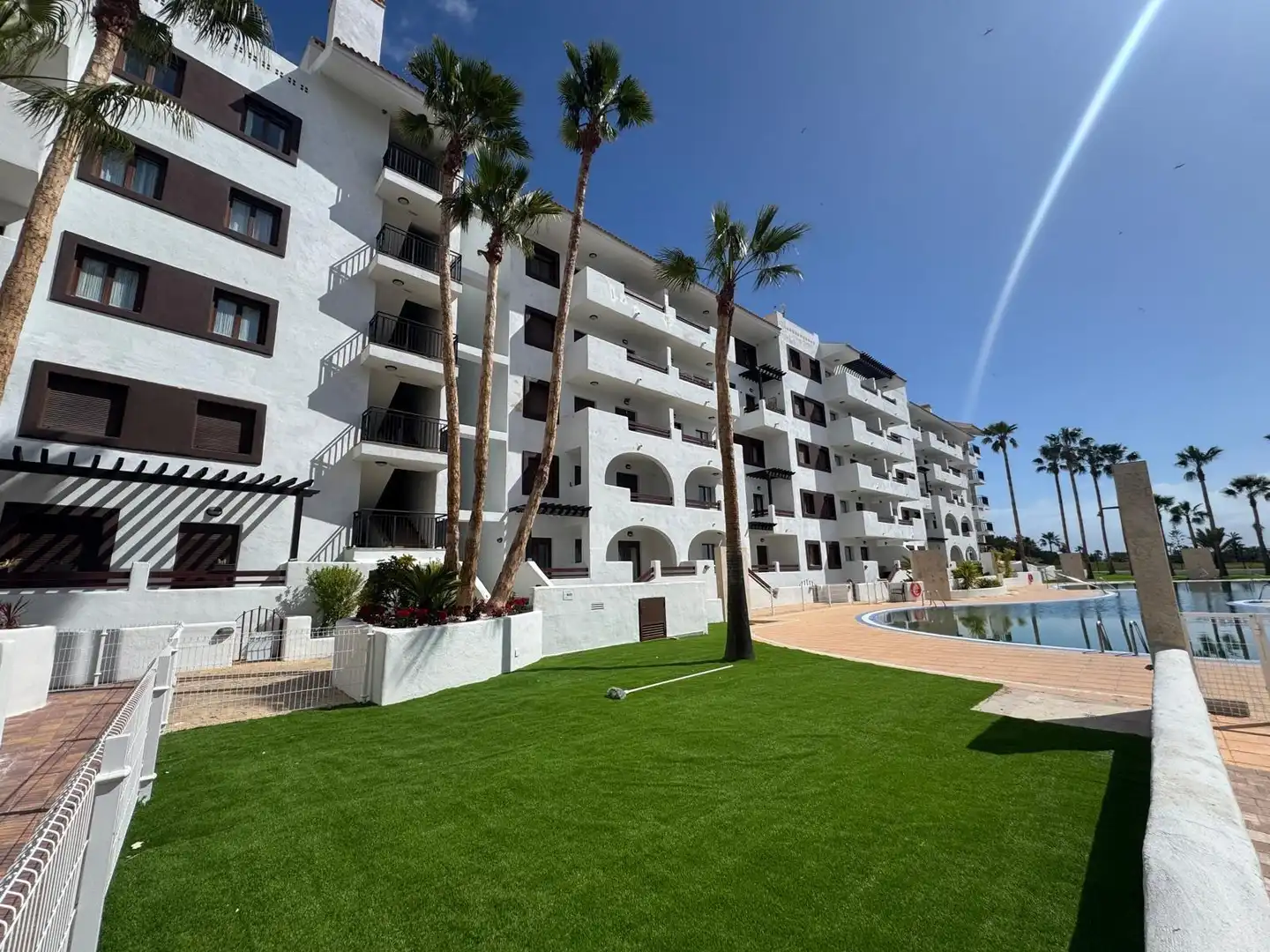 Exterior view of Flat for sale in Los Alcázares  with Air Conditioner, Private garden and Terrace