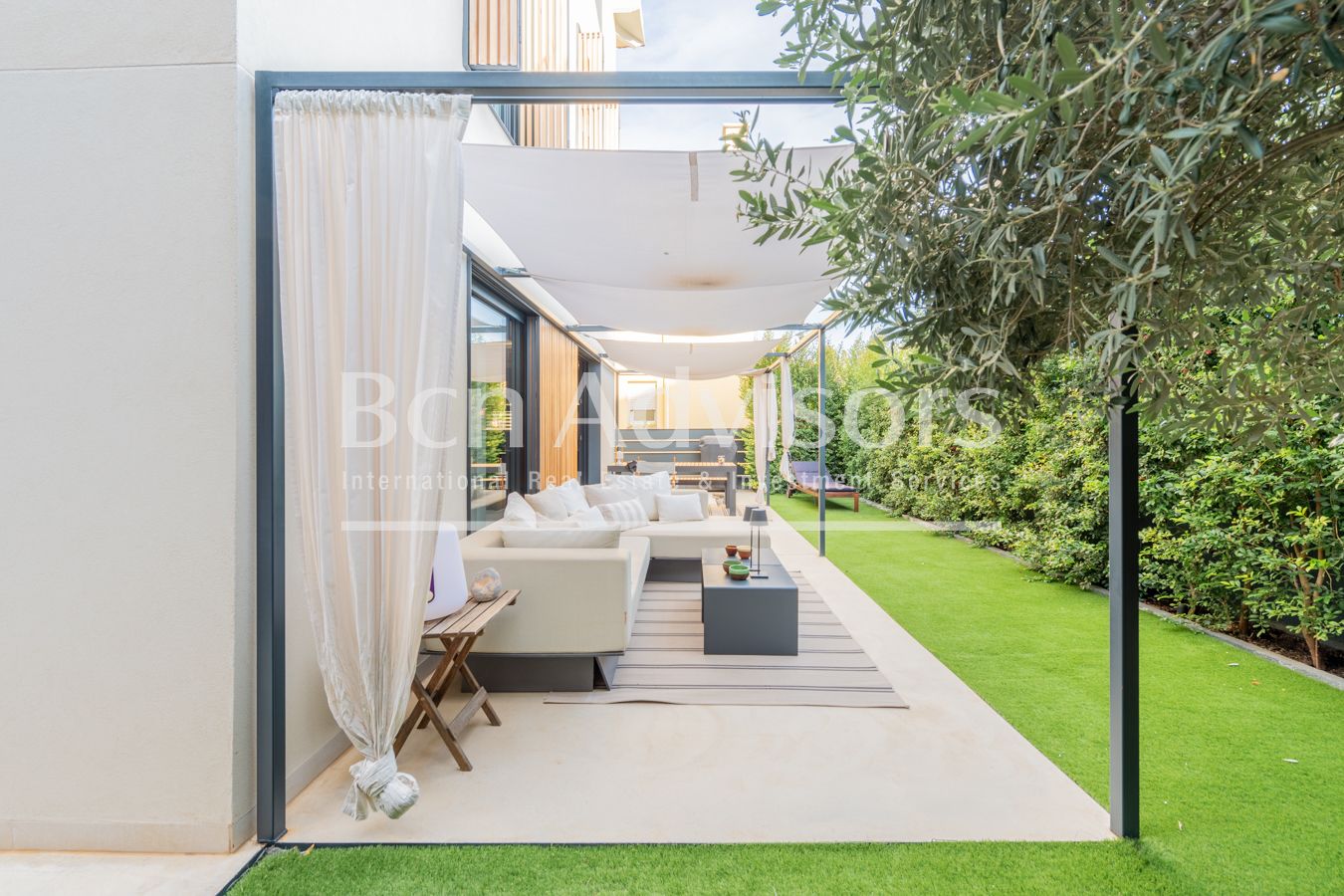 Terrace of House or chalet for sale in  Barcelona Capital  with Air Conditioner, Heating and Private garden