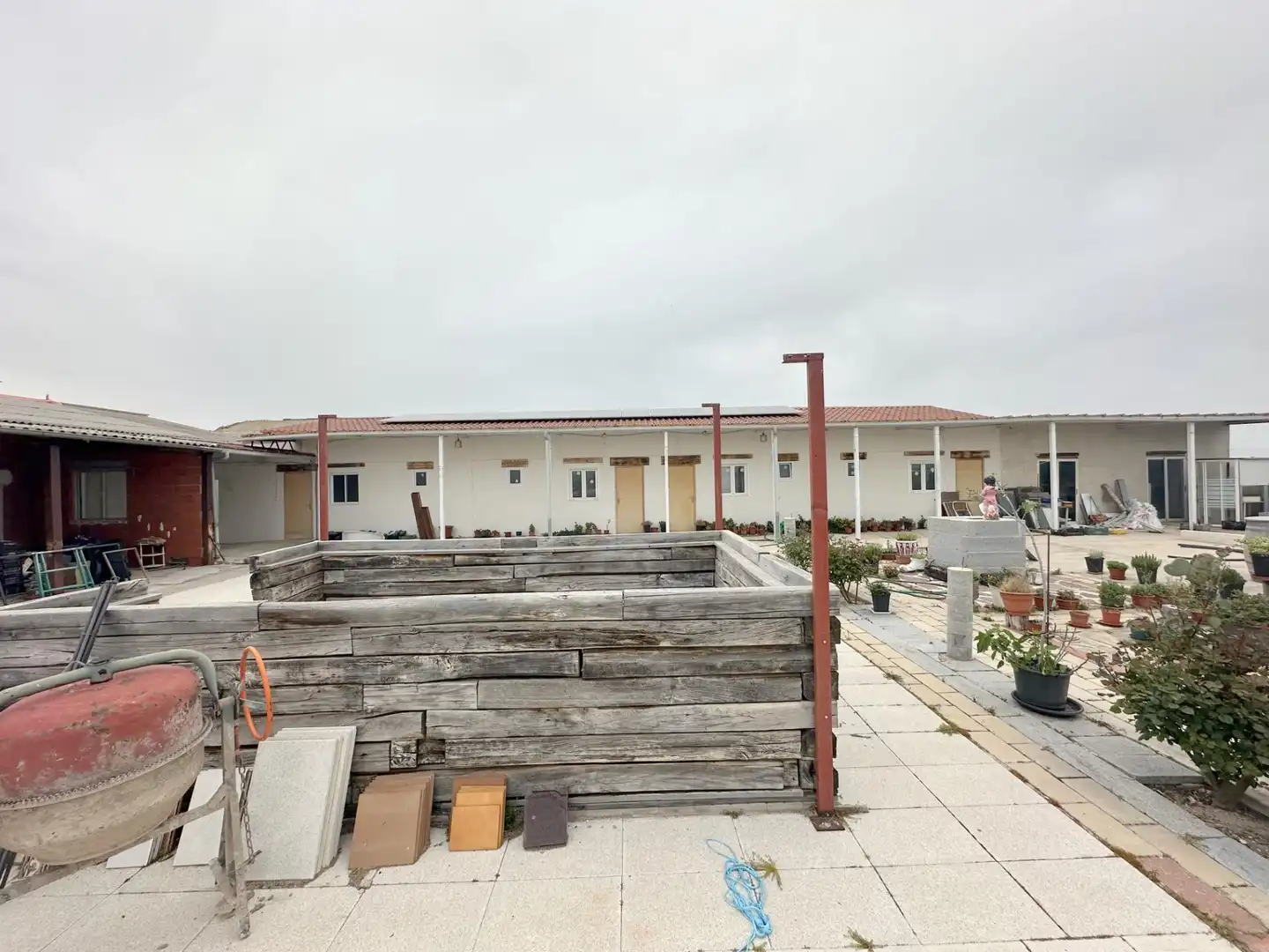 Vista exterior de Casa o xalet en venda en Narros de Saldueña amb Moblat