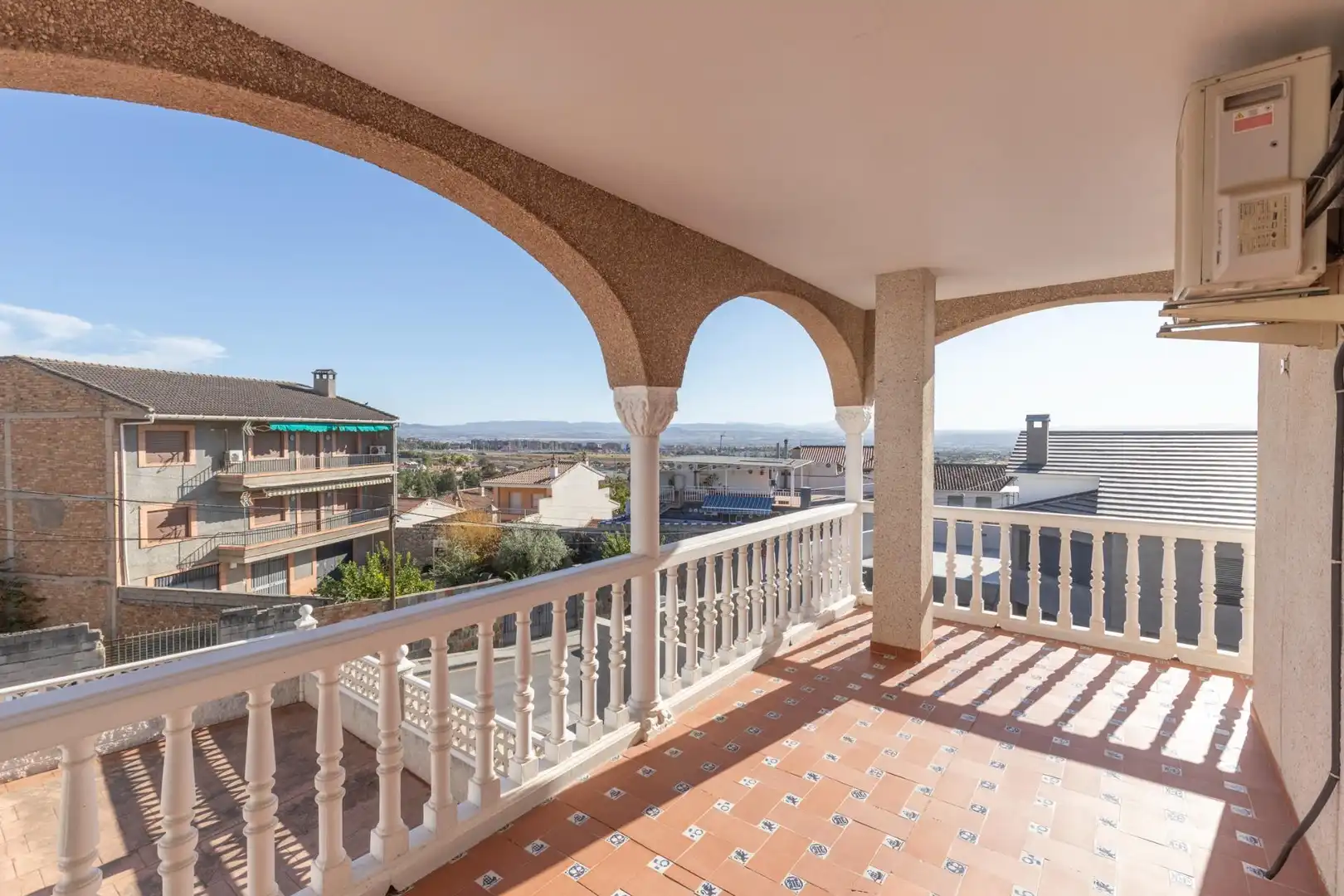 Casa aparellada amb terrassa en venda a FCO JOSE GARCIA JIMENEZ, imagen 11