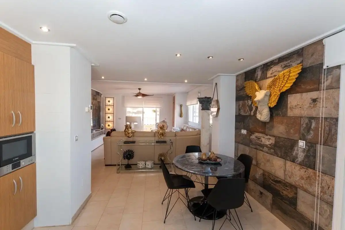 Apartamento con terraza en venta en N/A, imagen 4