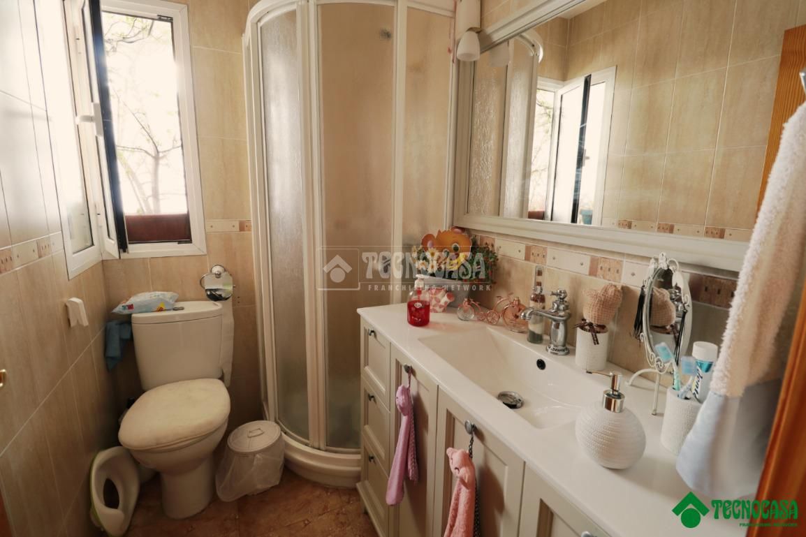 Single-family semi-detached for sale in San Isidro - Campohermoso
