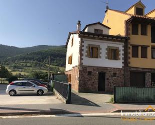 Vista exterior de Casa o xalet en venda en Zorraquín