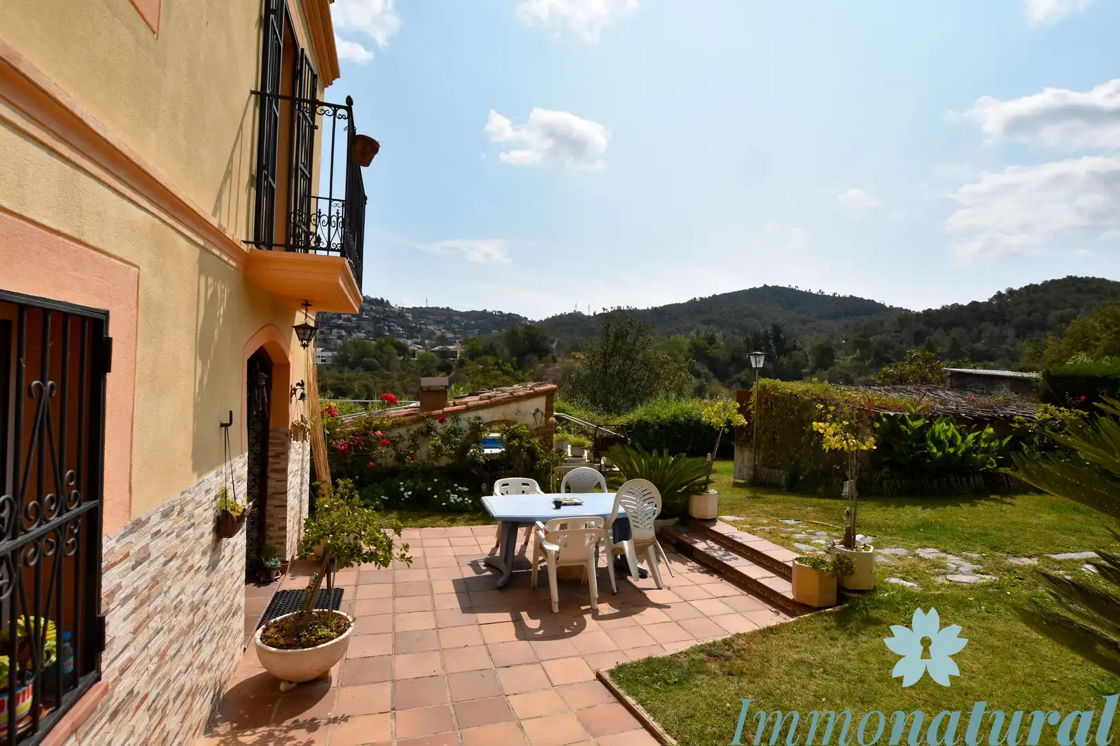 Jardí de Casa o xalet en venda en Torrelles de Llobregat amb Calefacció, Jardí privat i Parquet