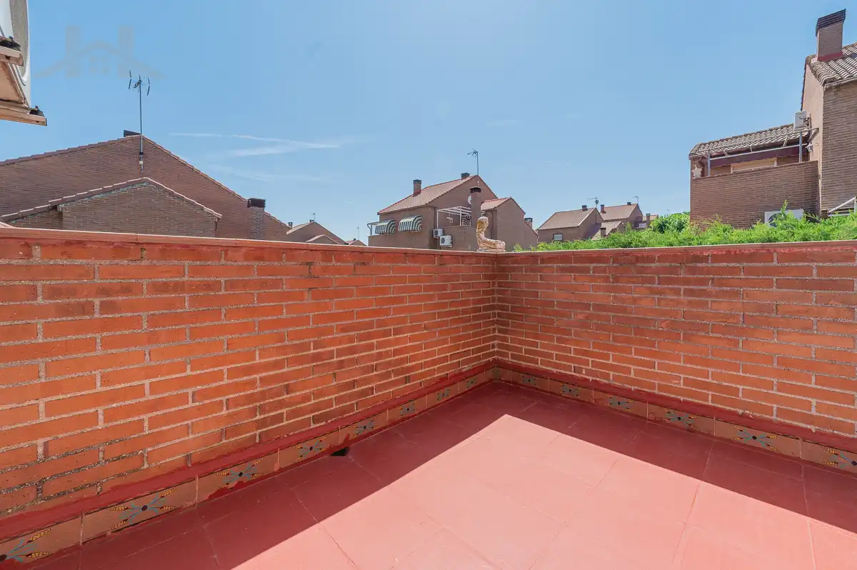 Terrace of Houses for sale in Arroyomolinos (Madrid)  with Air Conditioner, Heating and Private garden