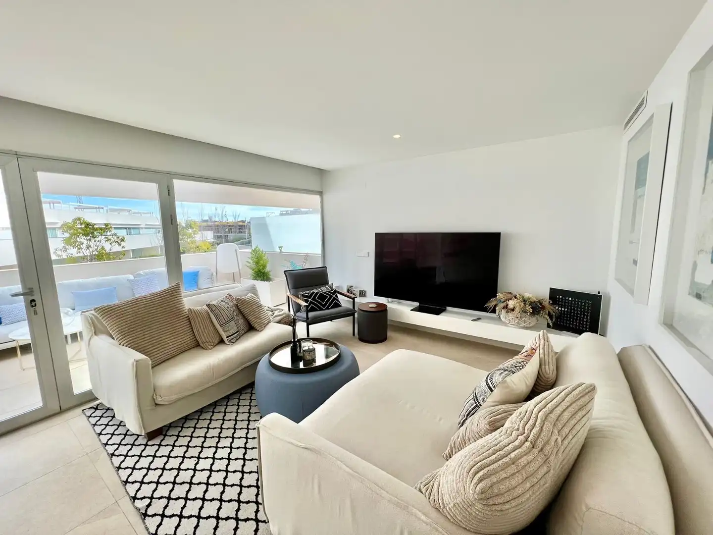 Sala de estar de Casa o chalet de alquiler en Torrevieja con Aire acondicionado, Calefacción y Terraza