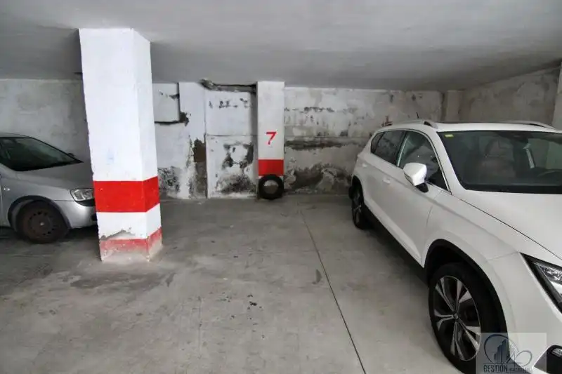 Parking de Piso de alquiler en Los Realejos con Terraza, Amueblado y Balcón