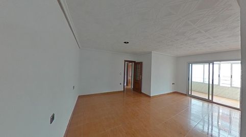 Foto 2 von Wohnung zum Verkauf in Carrer D’andreu Alfaro, 14, Ciutat Fallera, Valencia Capital