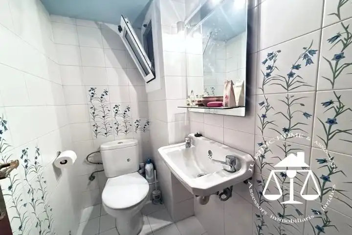 Baño de Piso en venta en Esplugues de Llobregat con Aire acondicionado, Calefacción y Terraza