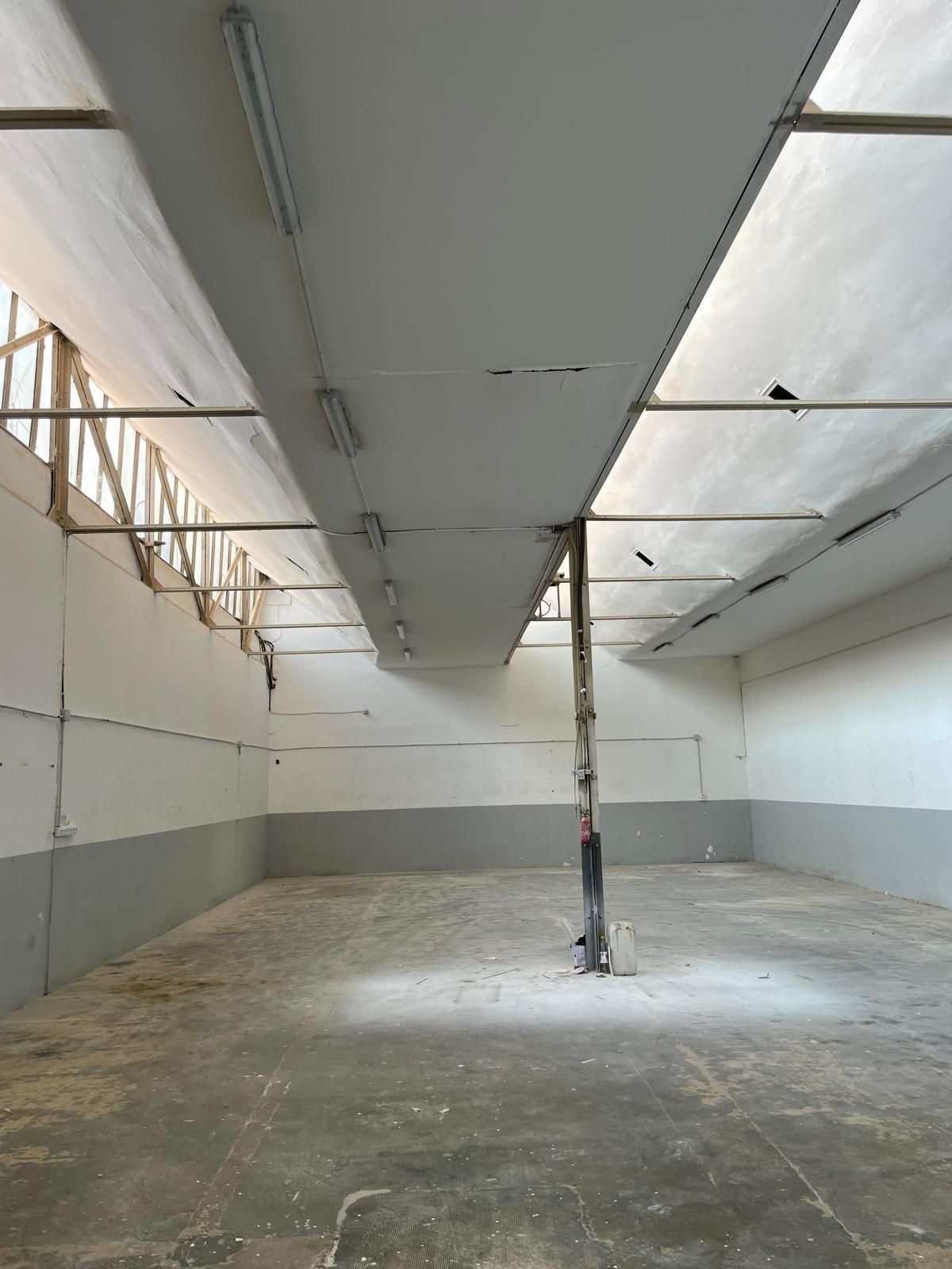 Industrial buildings to rent in Sant Fost de Campsentelles