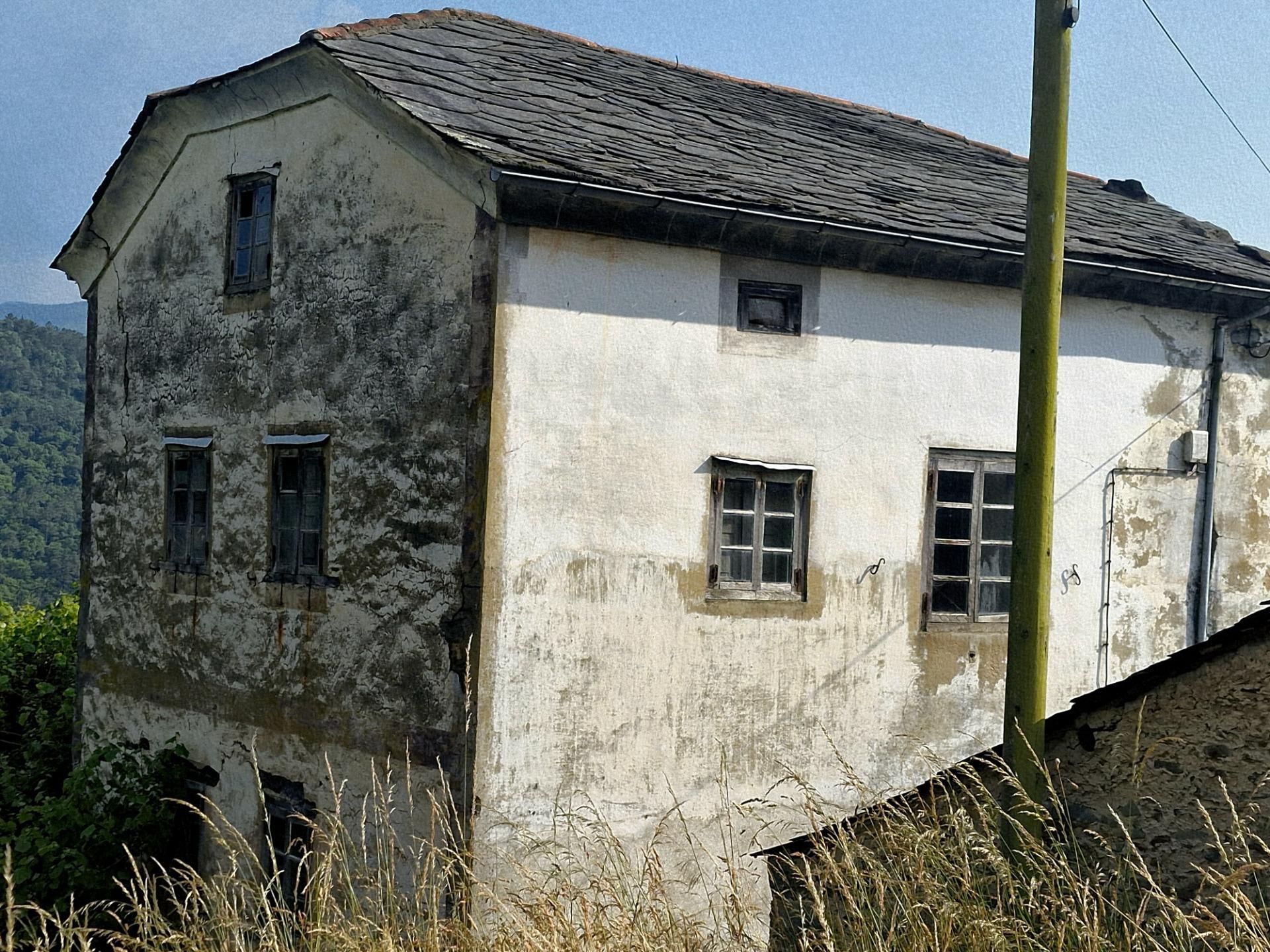 Außenansicht von Country house zum verkauf in Boal