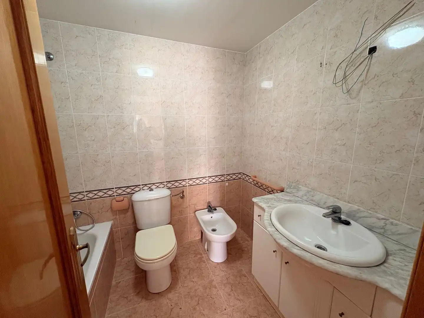 Bathroom of Flat for sale in Petrés  with Air Conditioner, Storage room and Balcony