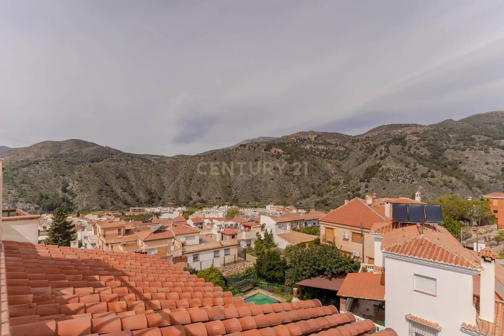 Vista exterior de Apartamento en venta en Vélez de Benaudalla con Aire acondicionado, Trastero y Piscina