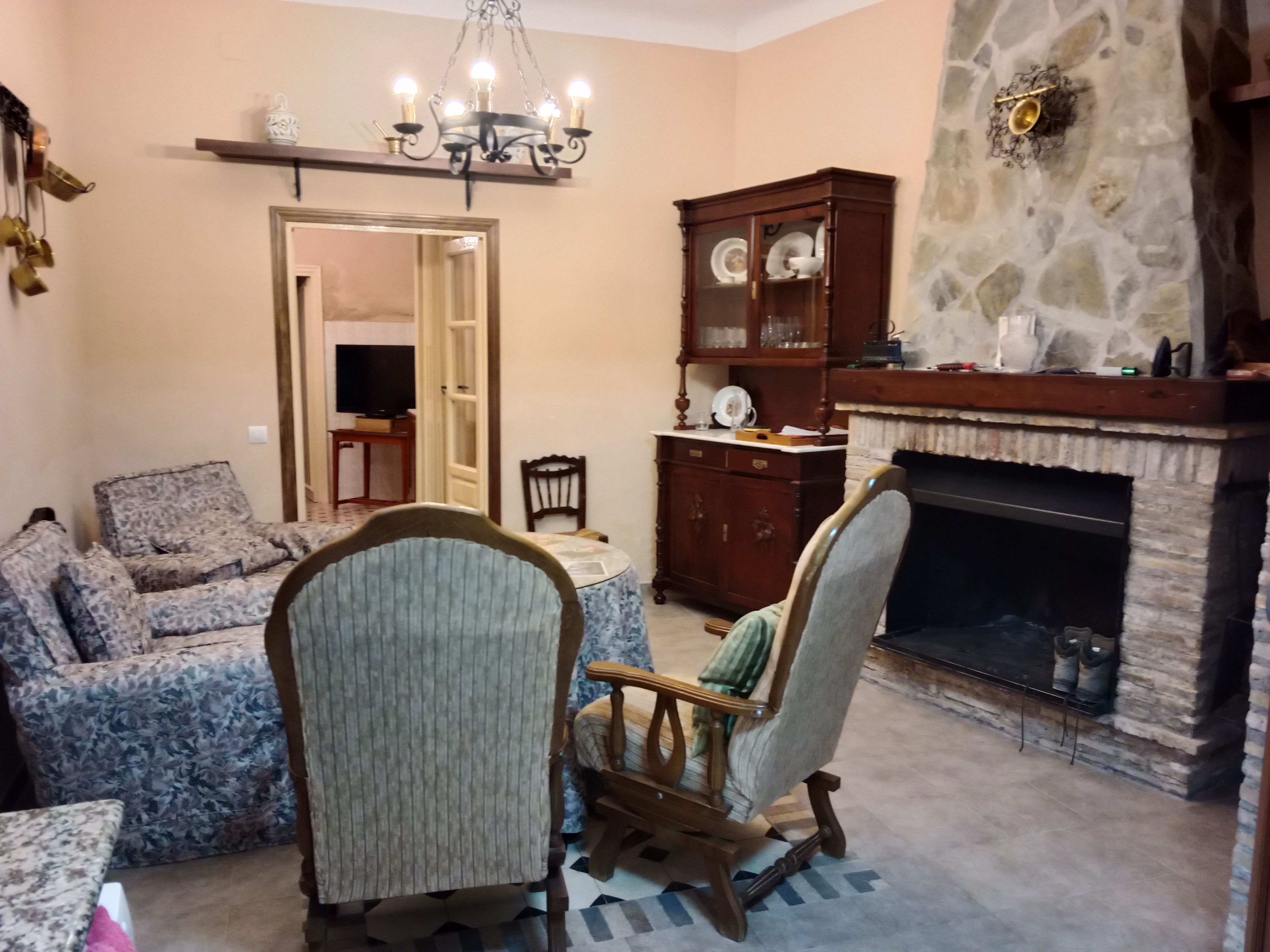 Living room of House or chalet for sale in Lahiguera  with Furnished and Balcony