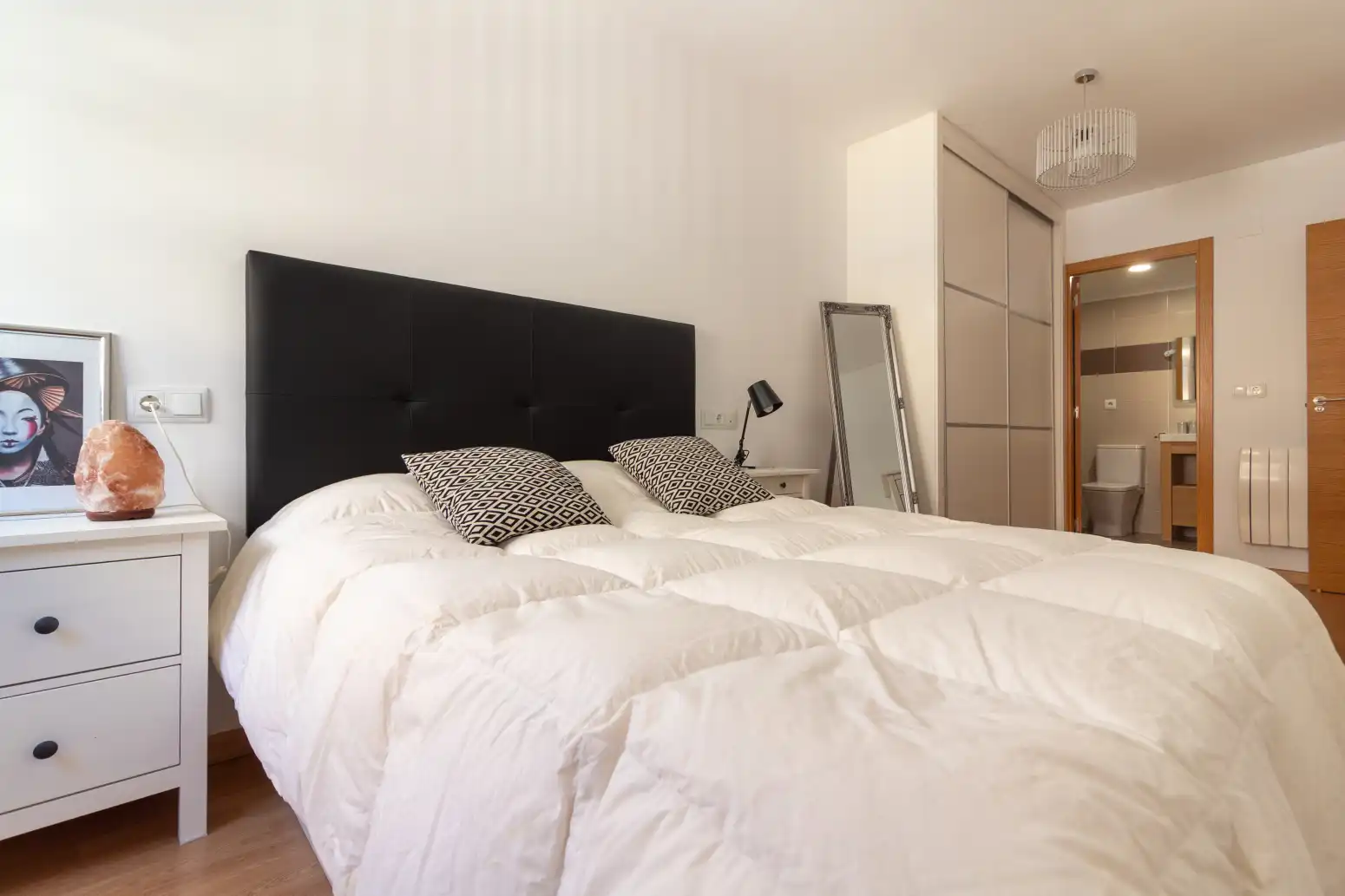 Schlafzimmer von Wohnung zur Miete in Sagunto / Sagunt mit Möbliert und Balkon