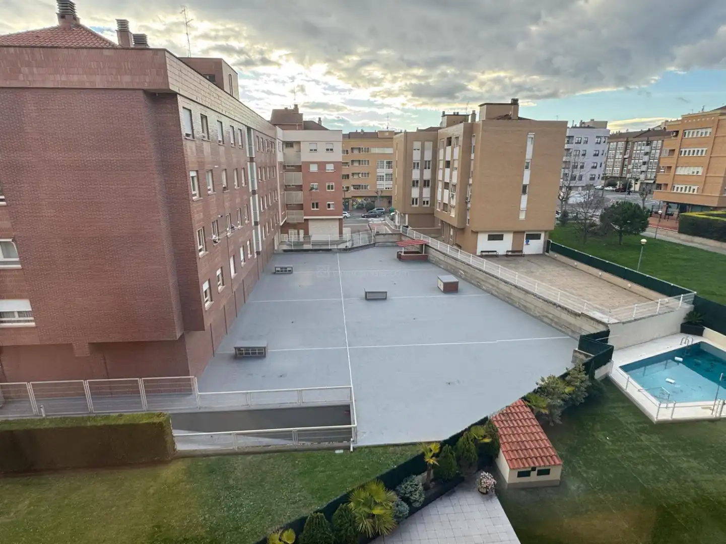 Parking of Flat for sale in  Logroño  with Heating, Parquet flooring and Storage room