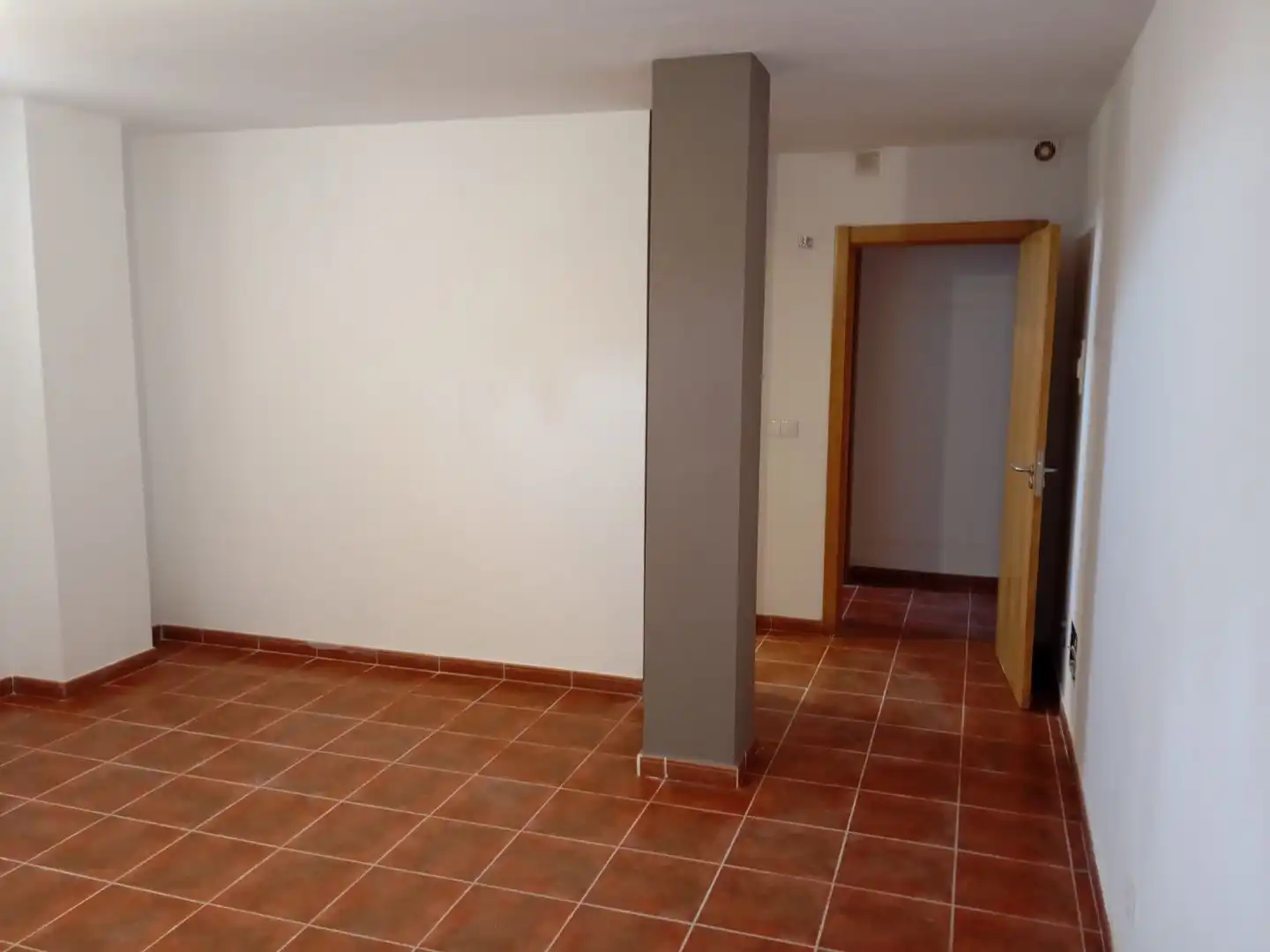 Geschaftsraum zur Miete in Zaratán