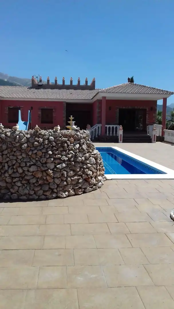 Villa mit Terrasse zum Verkauf in MA-126