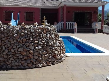 Detached house with balcony for sale in MA-126