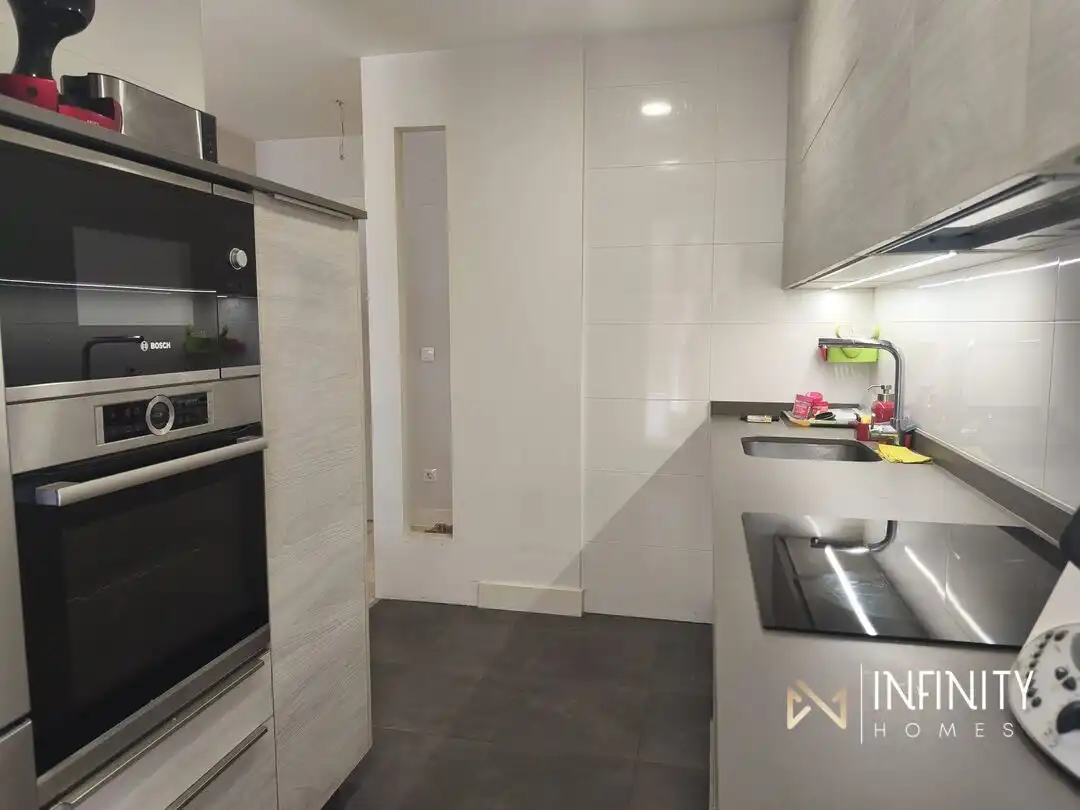 Küche von Wohnung zur Miete in Bilbao  mit Heizung, Terrasse und Balkon