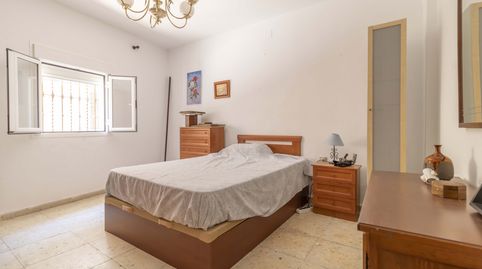 Foto 3 von Einfamilien-Reihenhaus zum Verkauf in Palmete, Sevilla Capital