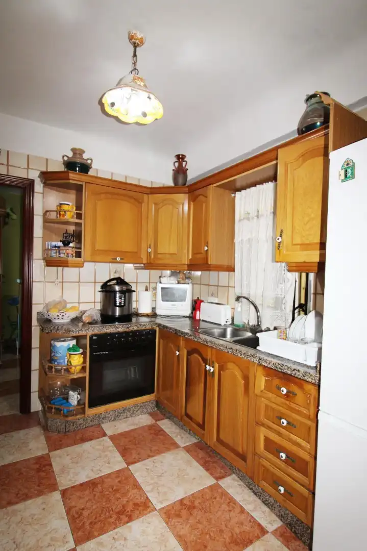 Cuina de Casa o xalet en venda en Córdoba amb Terrassa
