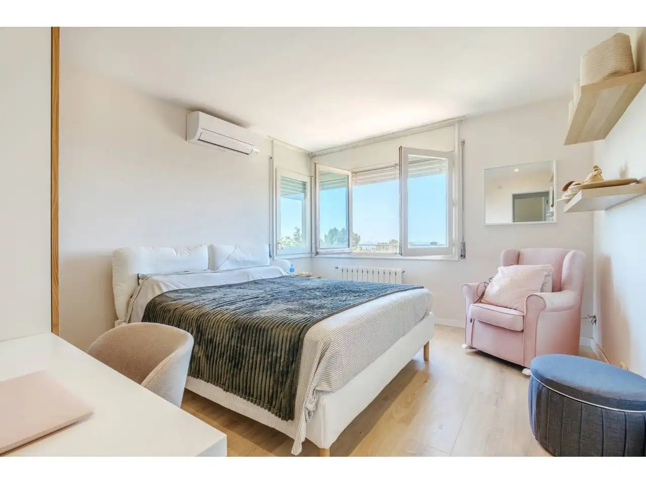 Habitación de Casa o chalet en venta en Matadepera con Aire acondicionado, Calefacción y Jardín privado