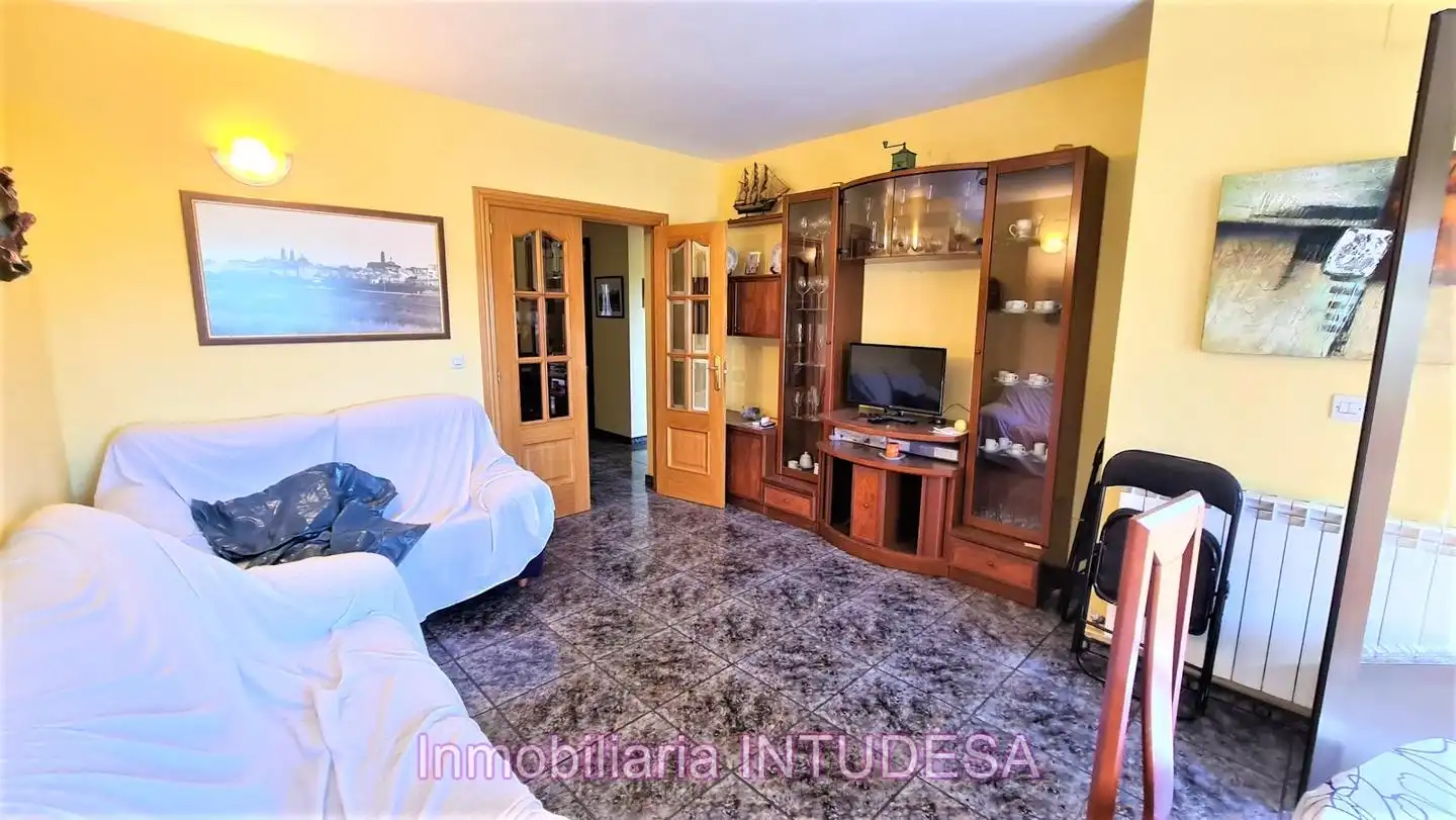 Sala de estar de Casa o chalet en venta en Corella con Aire acondicionado, Calefacción y Jardín privado