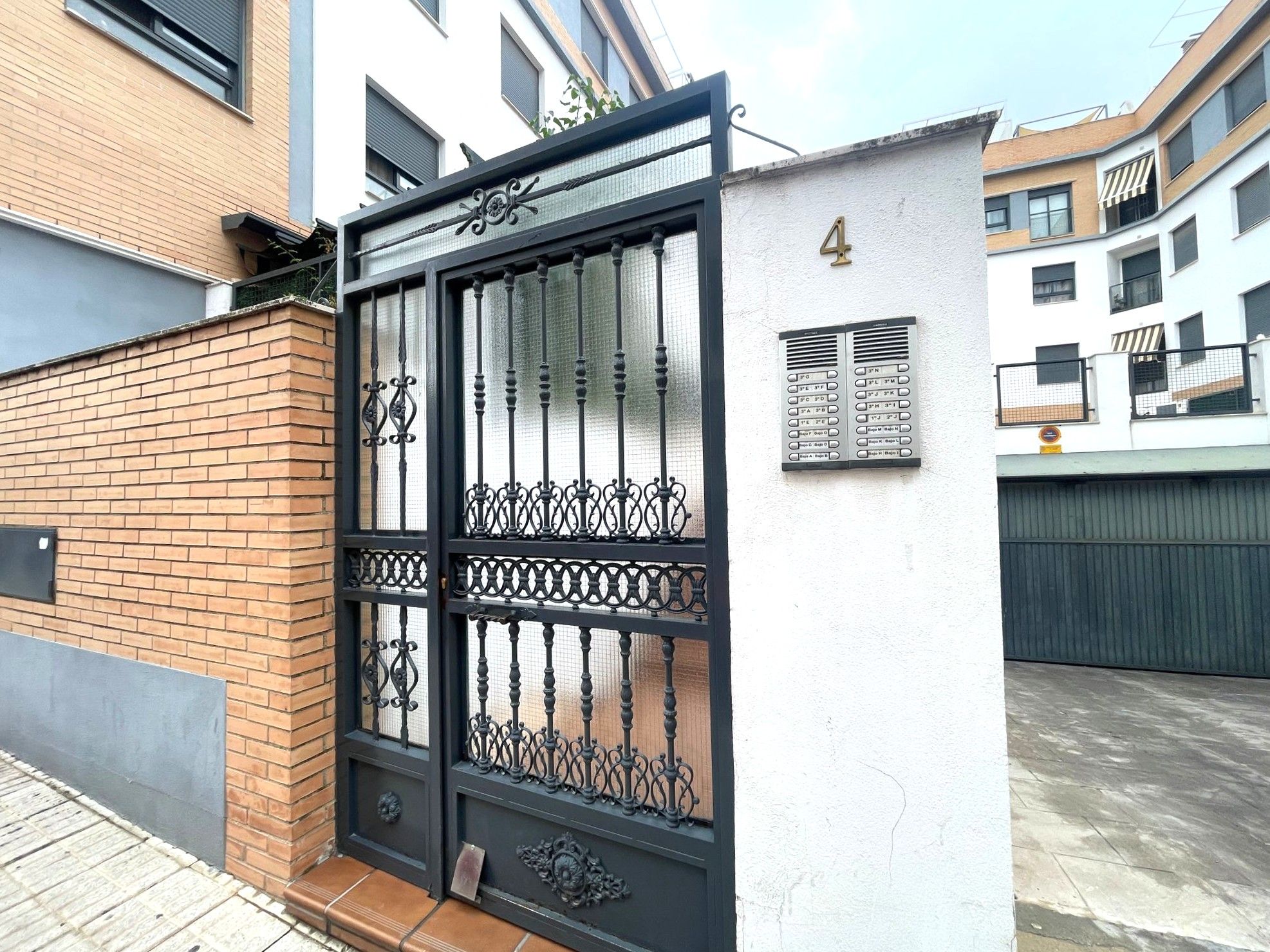 Exterior view of Flat for sale in Linares