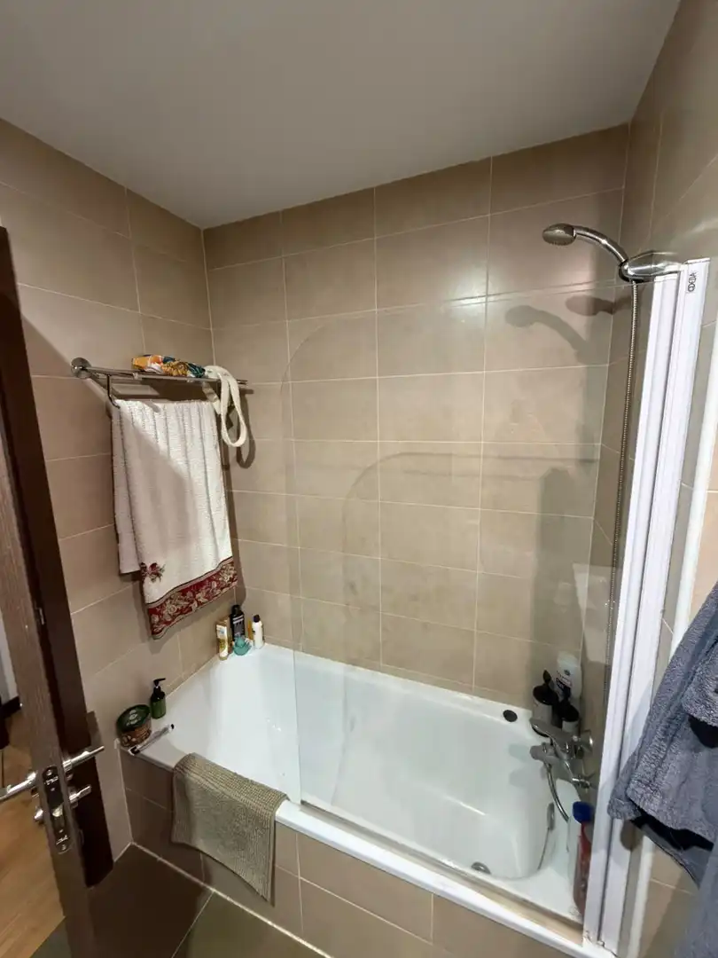 Badezimmer von Haus oder Chalet zum Verkauf in Meco mit Klimaanlage, Heizung und Terrasse
