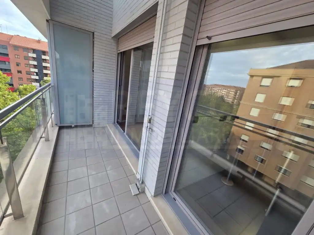 Balcony of Apartments for sale in  Logroño
