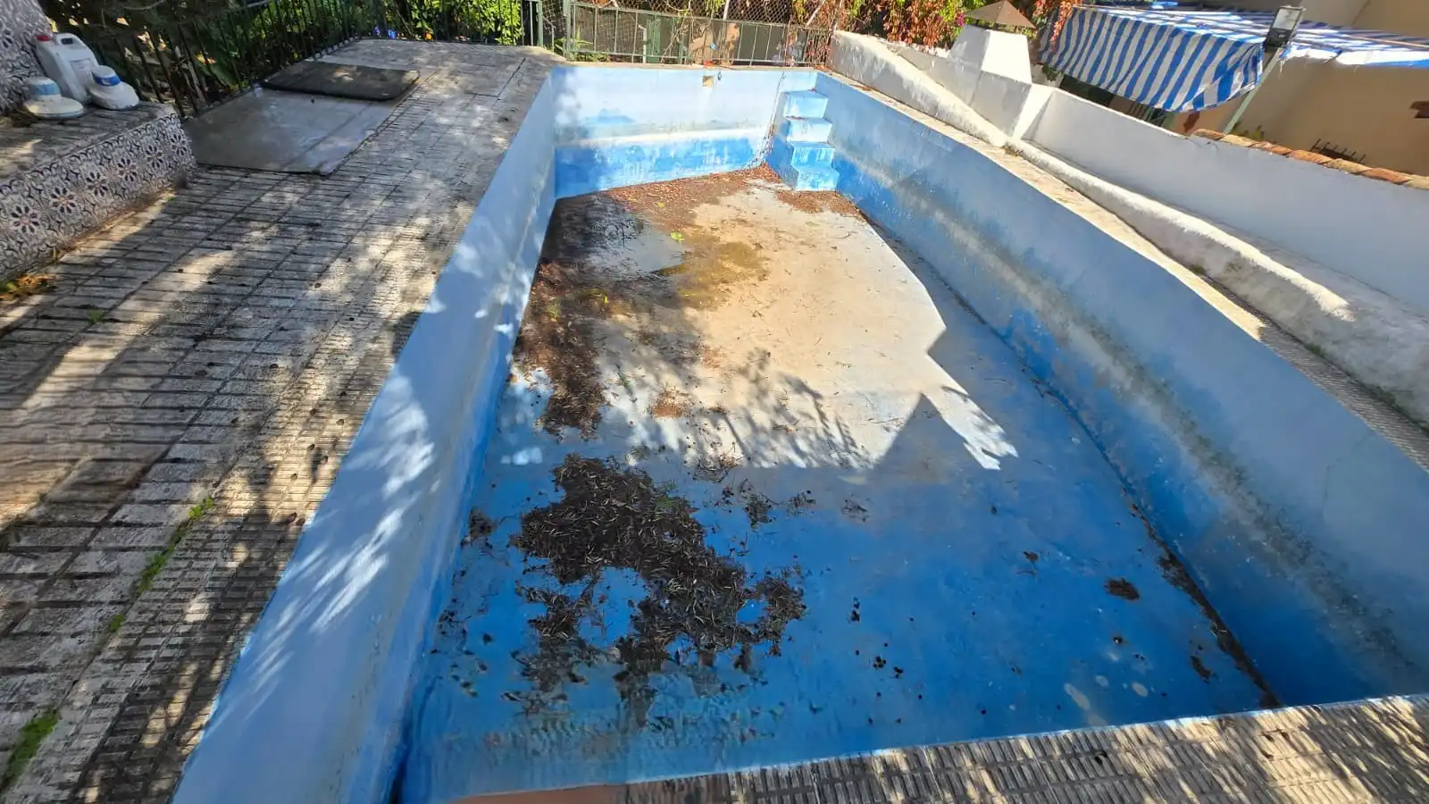 Swimming pool of Houses for sale in Alhaurín de la Torre  with Air Conditioner, Private garden and Storage room