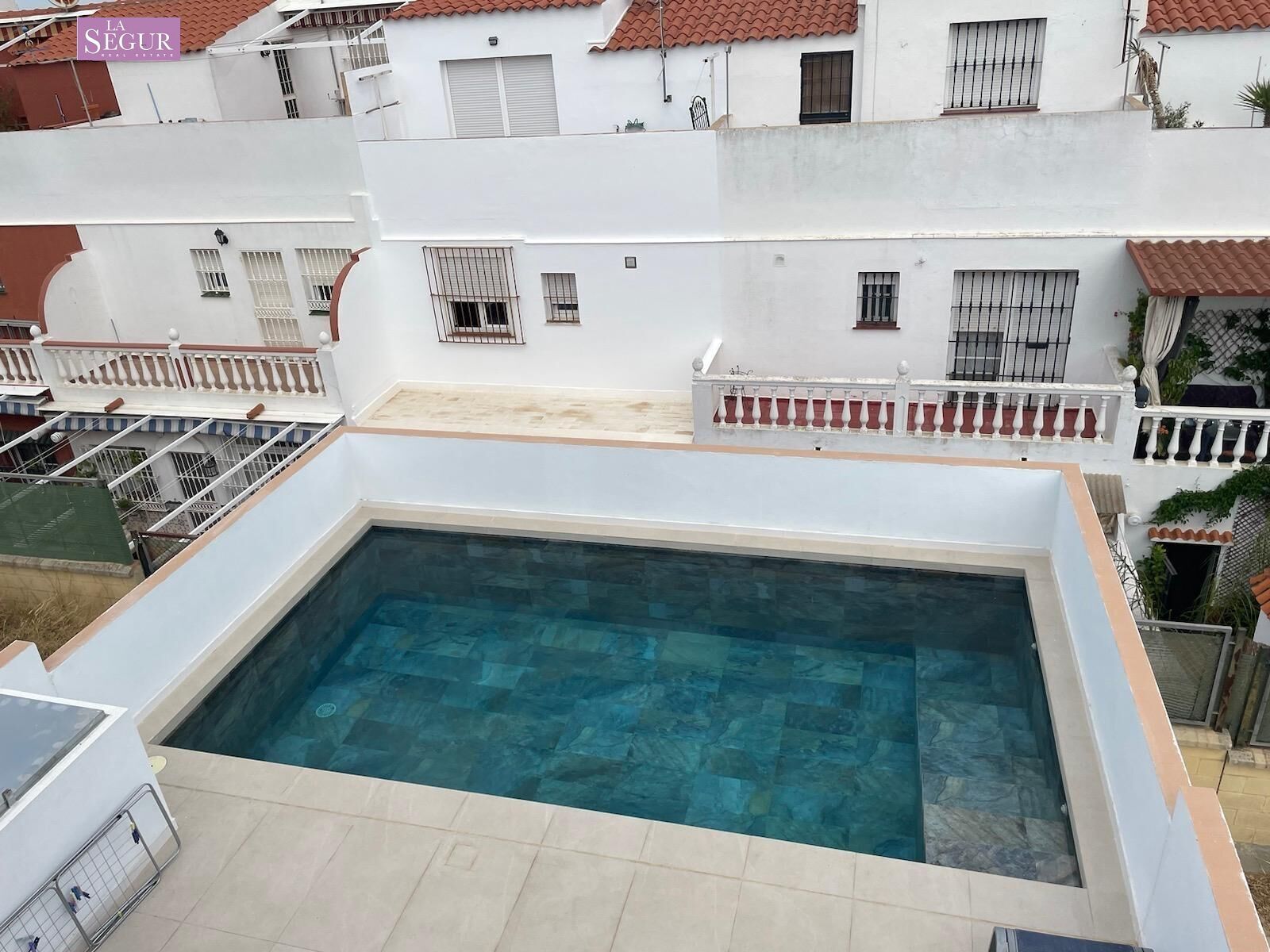 Swimming pool of House or chalet for sale in Chiclana de la Frontera  with Terrace, Storage room and Swimming Pool