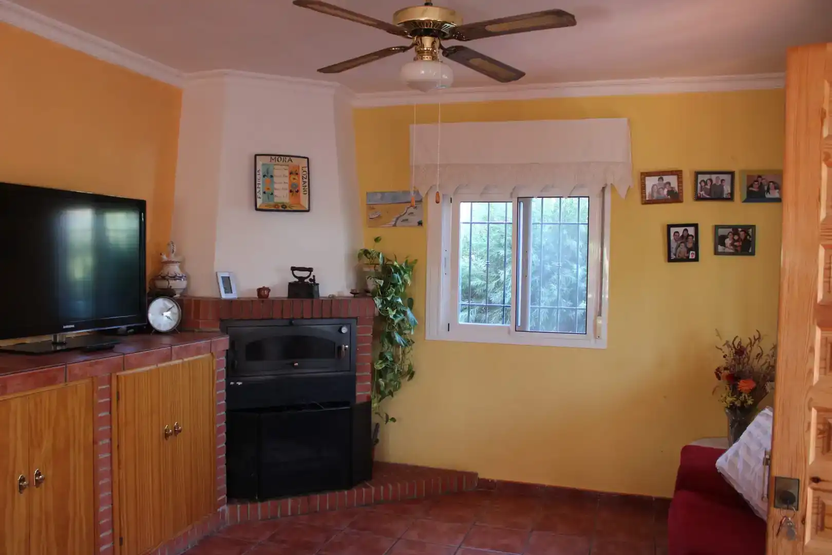 Sala d'estar de Finca rústica en venda en Alhabia amb Piscina