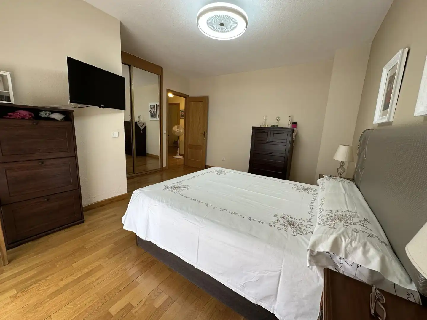 Bedroom of Detached homes for sale in Arganda del Rey  with Heating, Terrace and Swimming Pool
