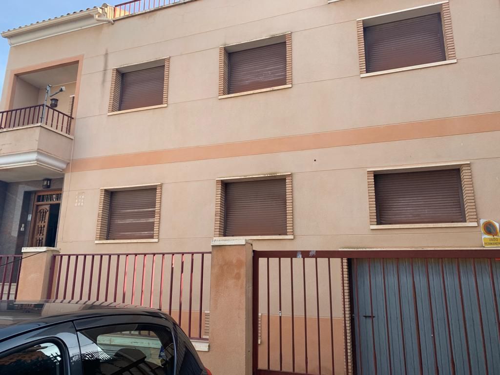 Vista exterior de Casa o xalet en venda en  Albacete Capital amb Calefacció, Terrassa i Balcó