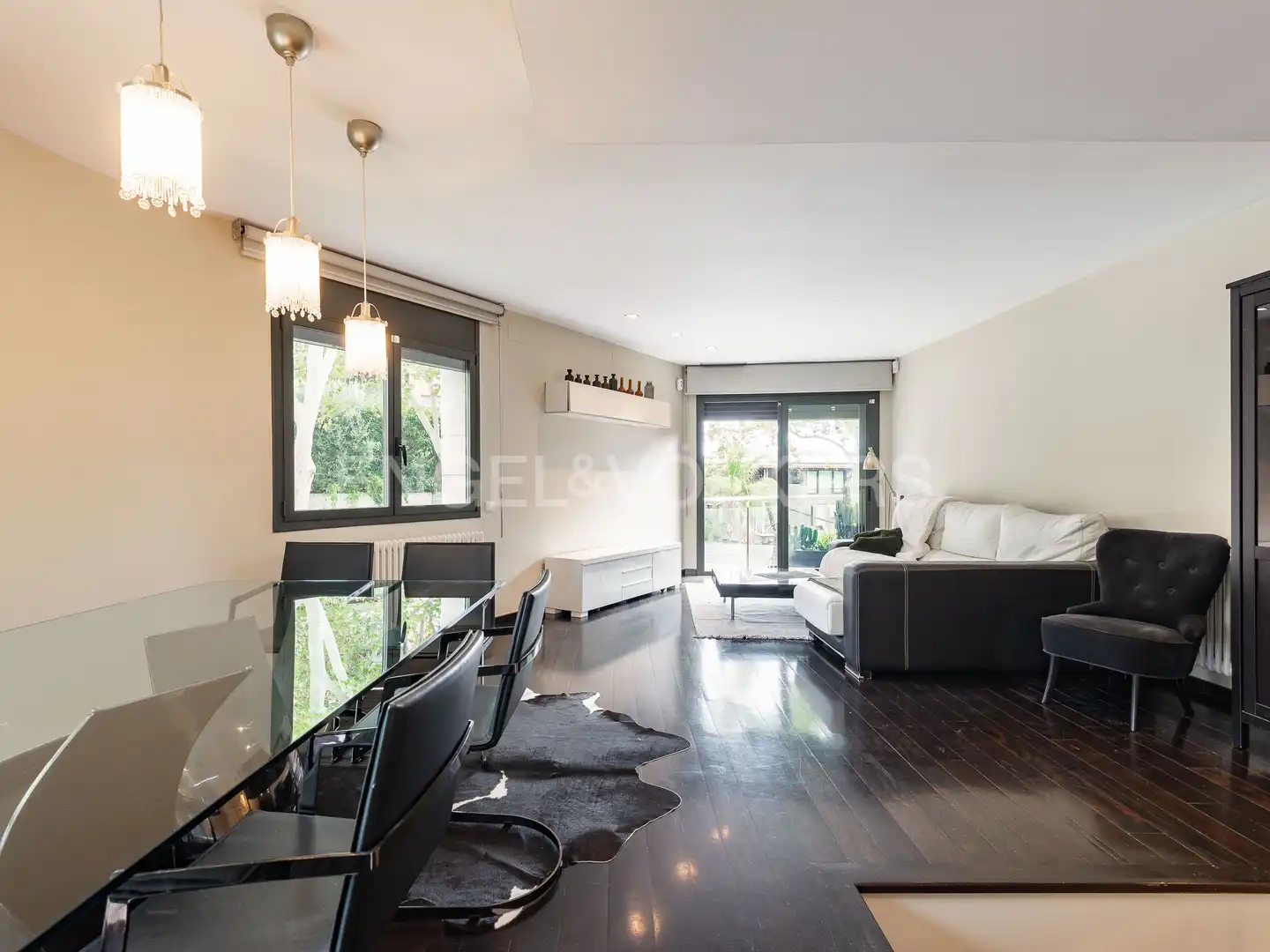 Vista exterior de Dúplex en venda en Barcelona amb Aire condicionat, Calefacció i Parquet