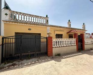 Exterior view of House or chalet for sale in Vilanova i la Geltrú  with Air Conditioner, Terrace and Swimming Pool