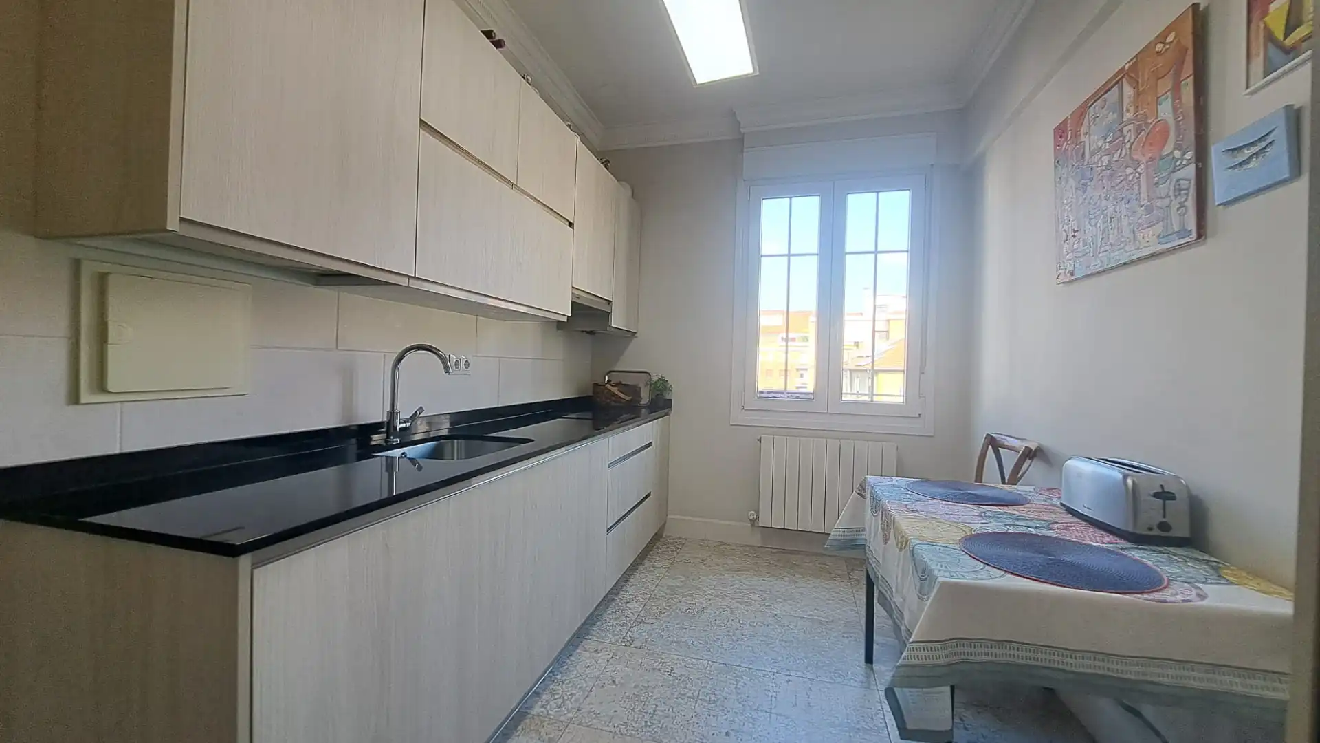 Cuina de Pis en venda en Bilbao  amb Calefacció i Moblat