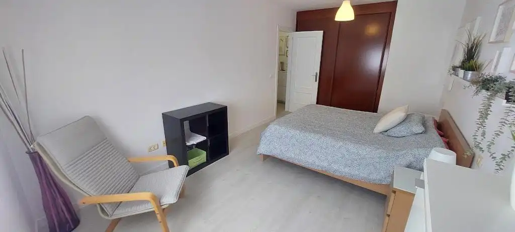 Dormitori de Apartament en venda en Adeje