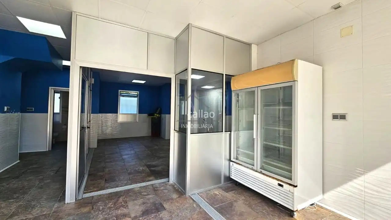Business premises for sale in A Malata - Catabois - Ciudad Jardín, imagen 6