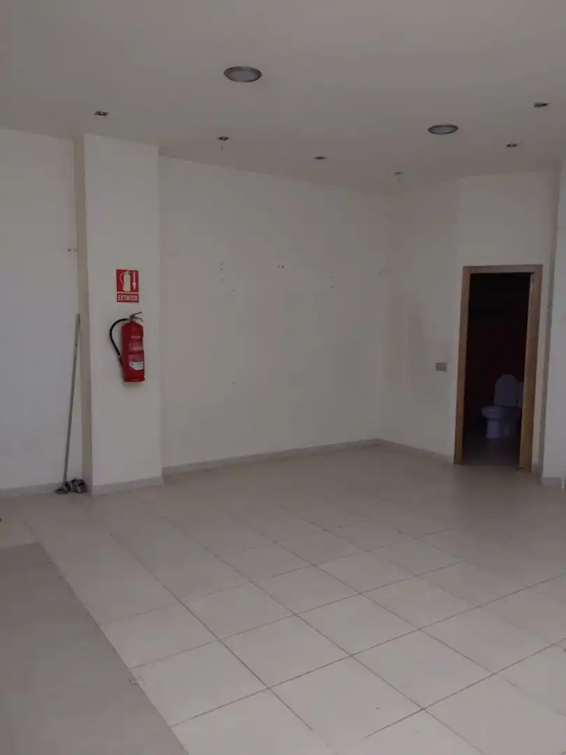 Business premises to rent in Boiro, imagen 12