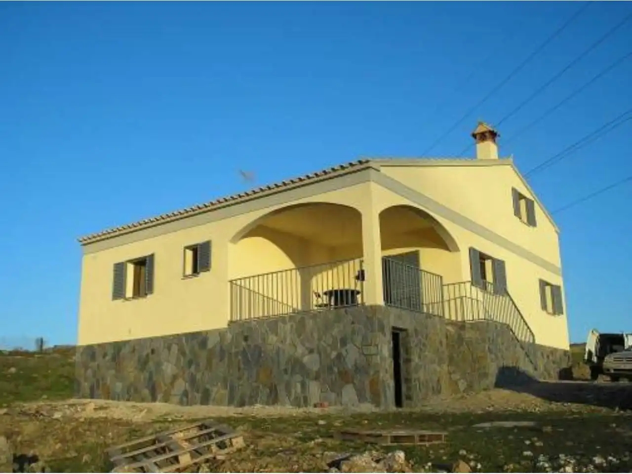 Vista exterior de Casa o xalet en venda en Orellana la Vieja amb Calefacció