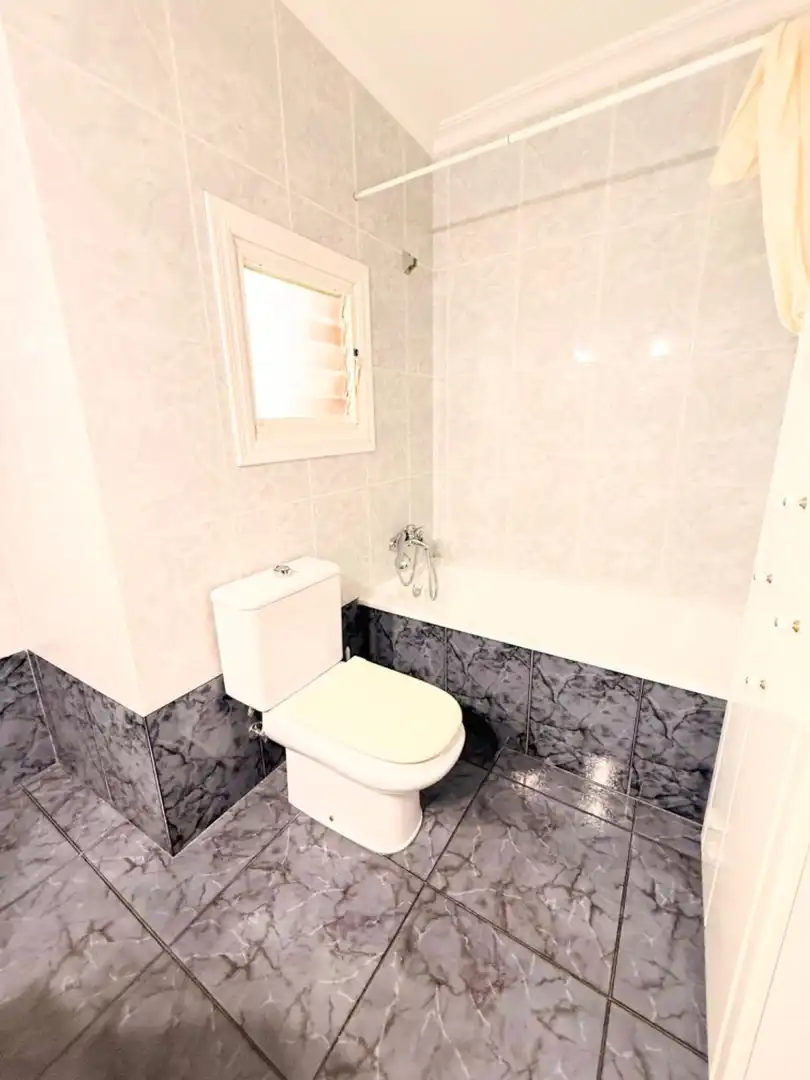 Badezimmer von Wohnung zum Verkauf in Cullera